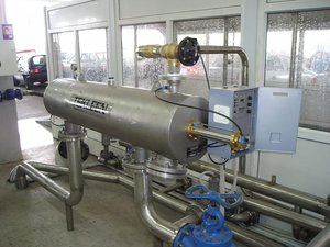 Tekleen-Self-Cleaning-Filters-Carwash_3.jpg